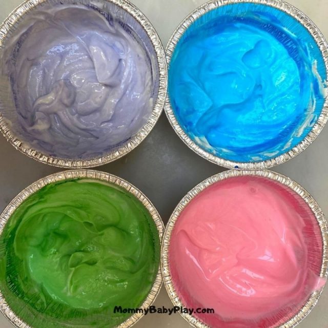 How To Make Edible Finger Paint {For Babies,Toddlers & Kids}