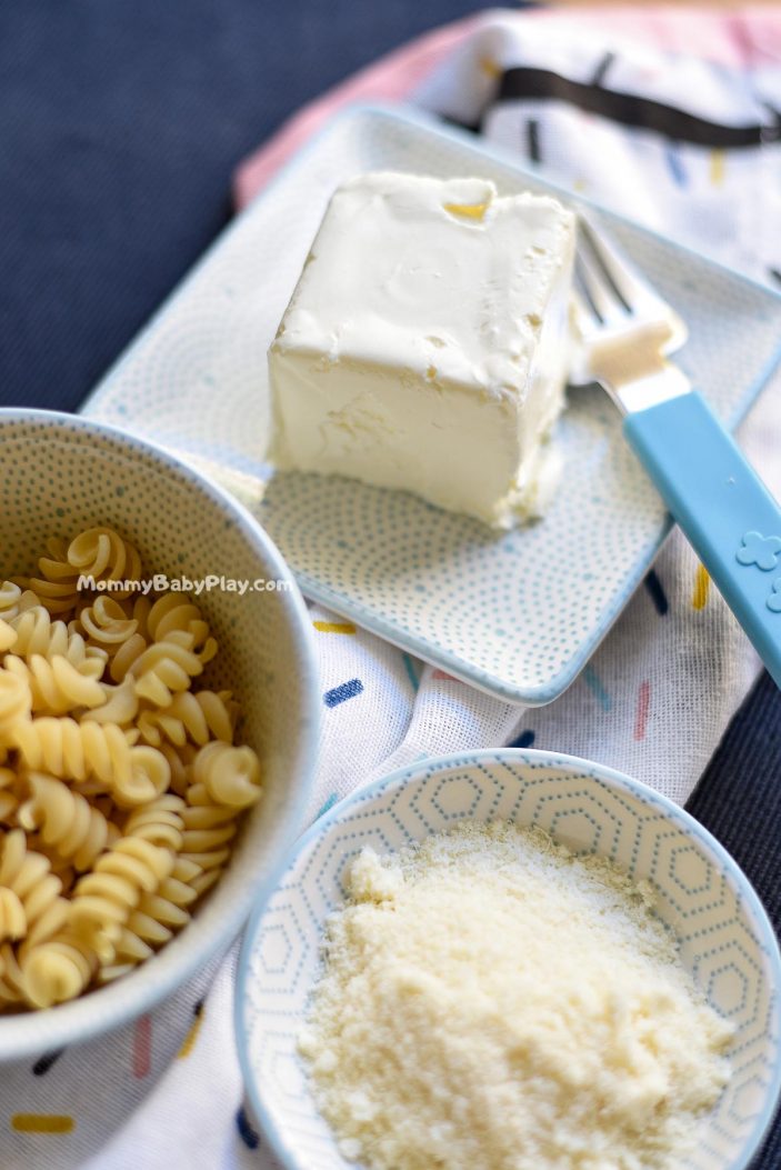 ingredients for cream cheese pasta
